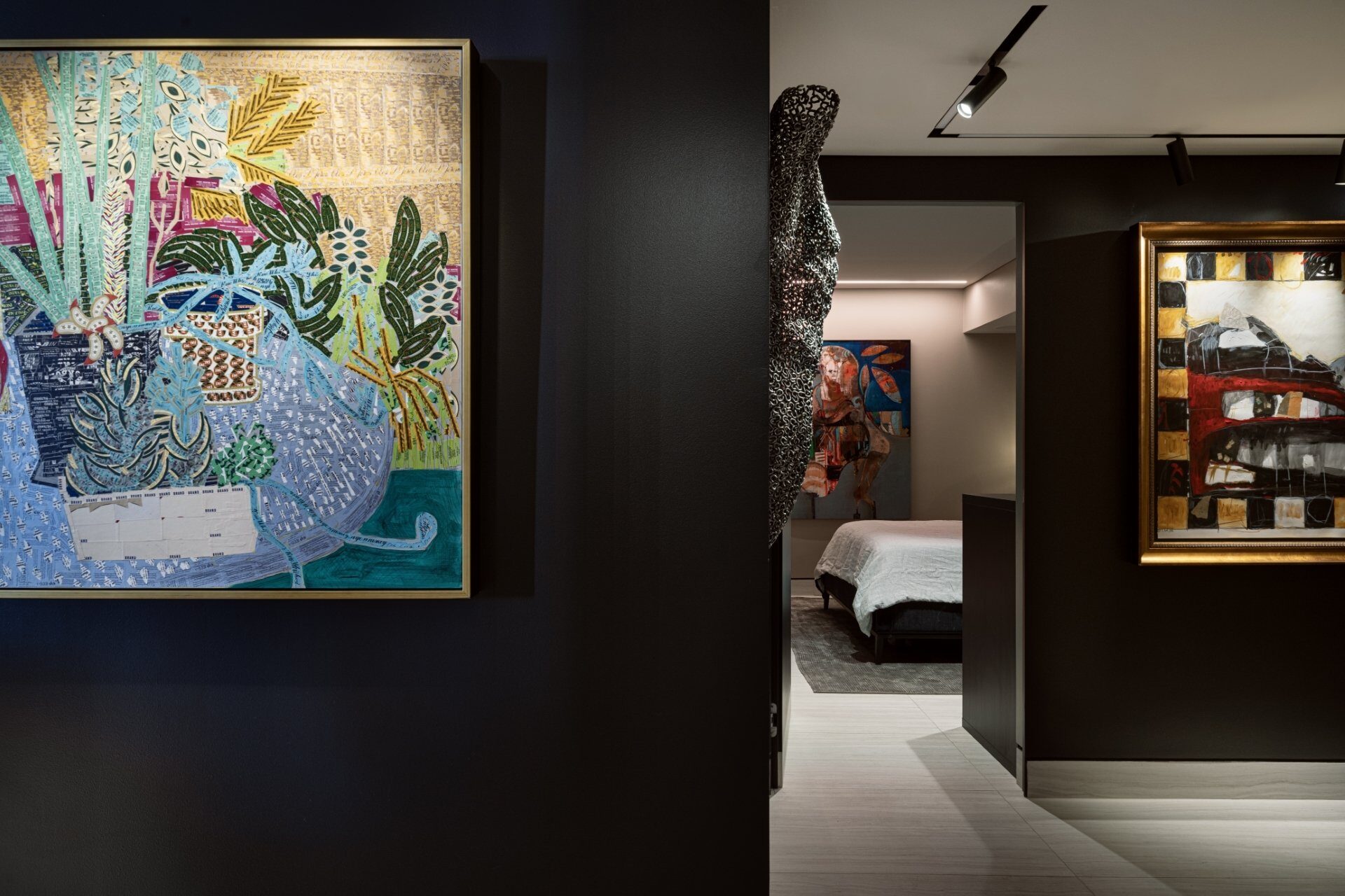 Las Olas hallway with art, looking into the bedroom